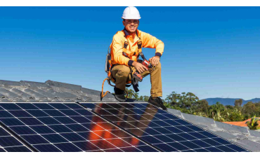 Waarom installateurs van zonne-energie I'M SOLAR zouden moeten kiezen voor hun bedrijf Waarom installateurs van zonne-energie I'M SOLAR zouden moeten kiezen voor hun bedrijf